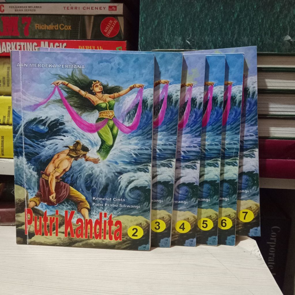 buku kemelut cinta putri prabu siliwangi Putri kandita bagian 2-7#Rak 4b