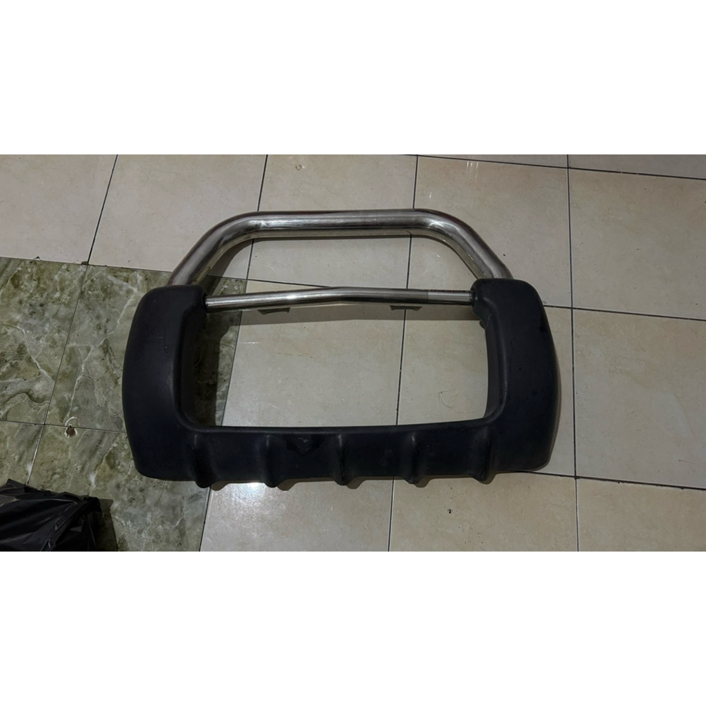 tanduk depan fenderxtrail t30 original copotan