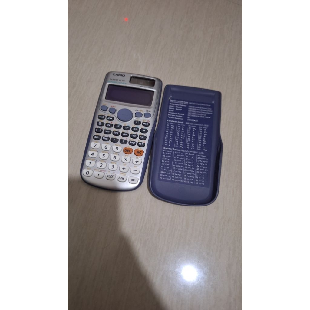 Kalkulator Casio Second