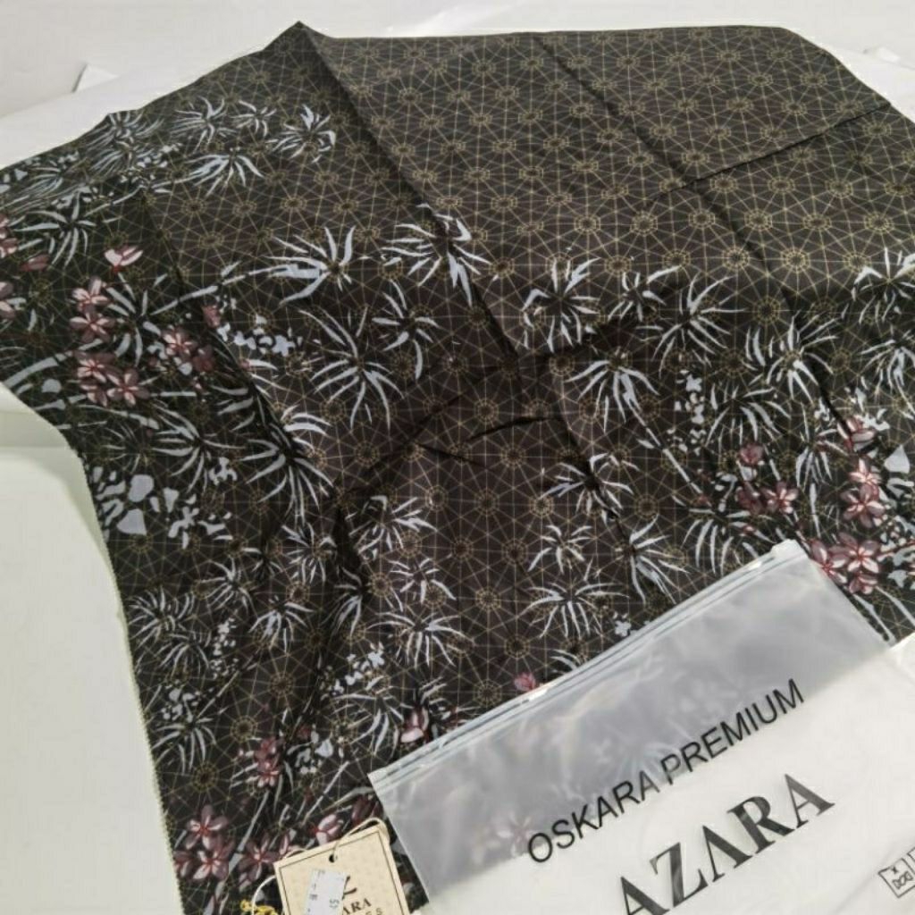 hijab segi empat voal motif black series Azzahra