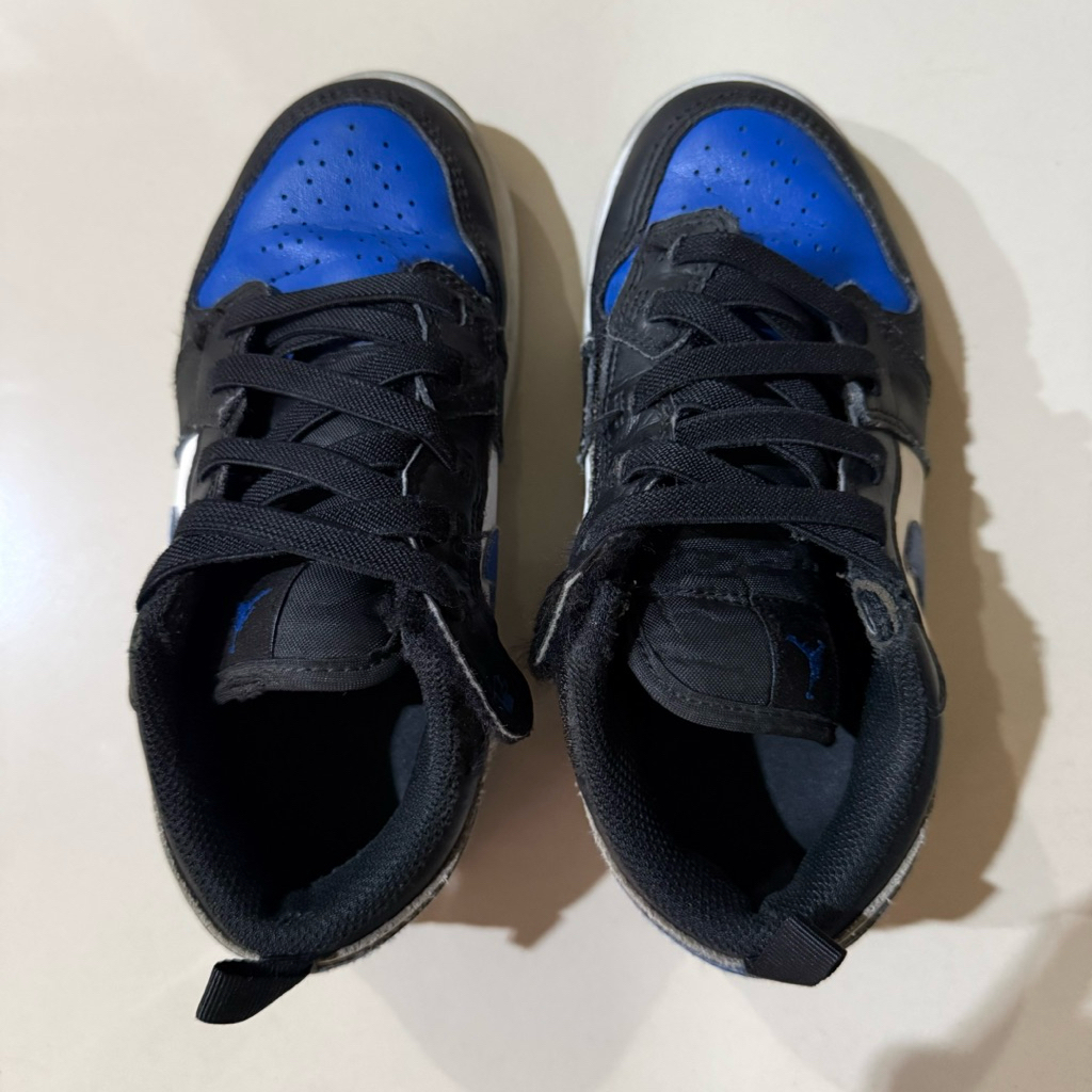 Sepatu Nike ORI anak laki-laki size EUR 33 insole 20.5cm preloved