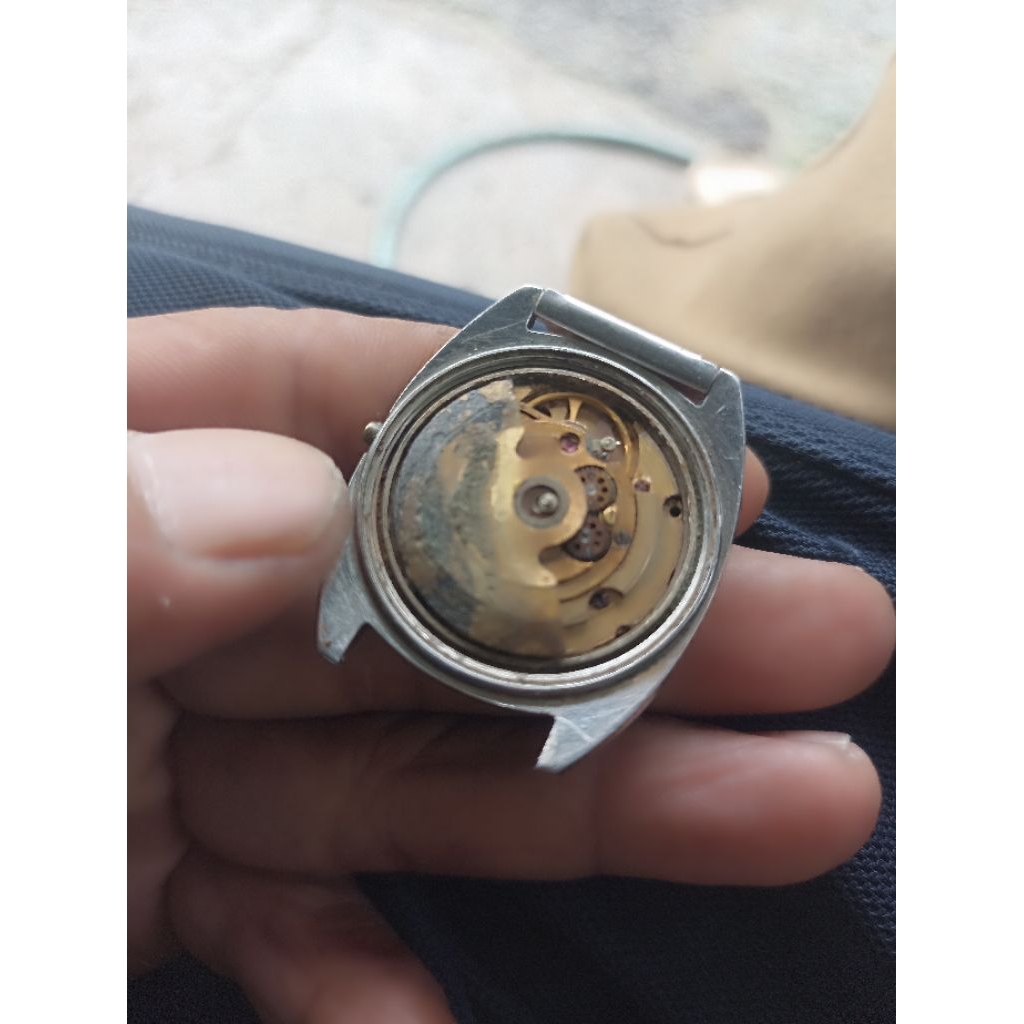 titus otomatis bahan