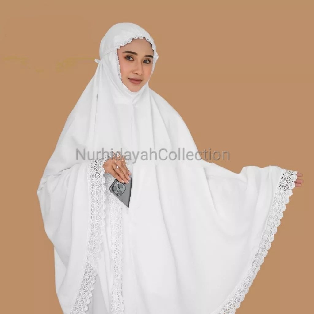 Bergo Haji dan Umroh Katun Premium Putih Jumbo dengan Saku Praktis
