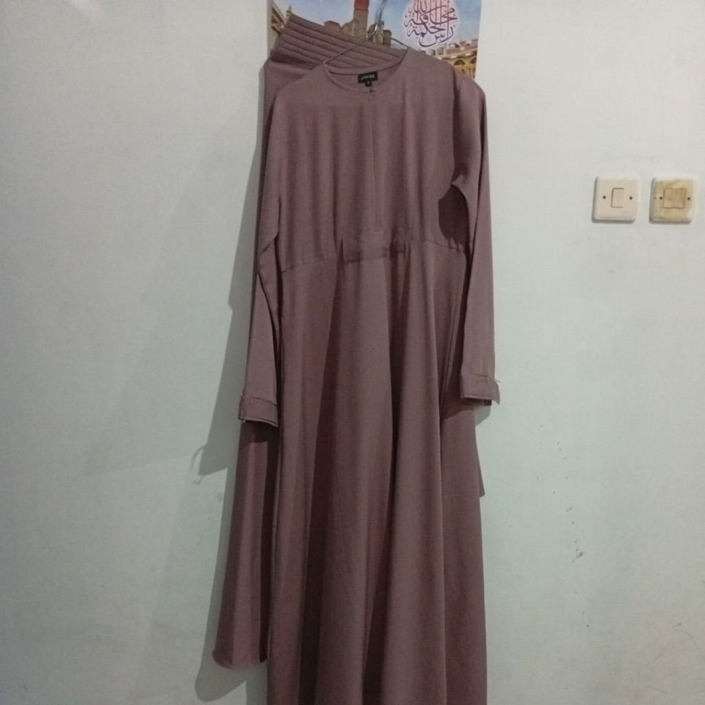 preloved gamis Jamise syar'i