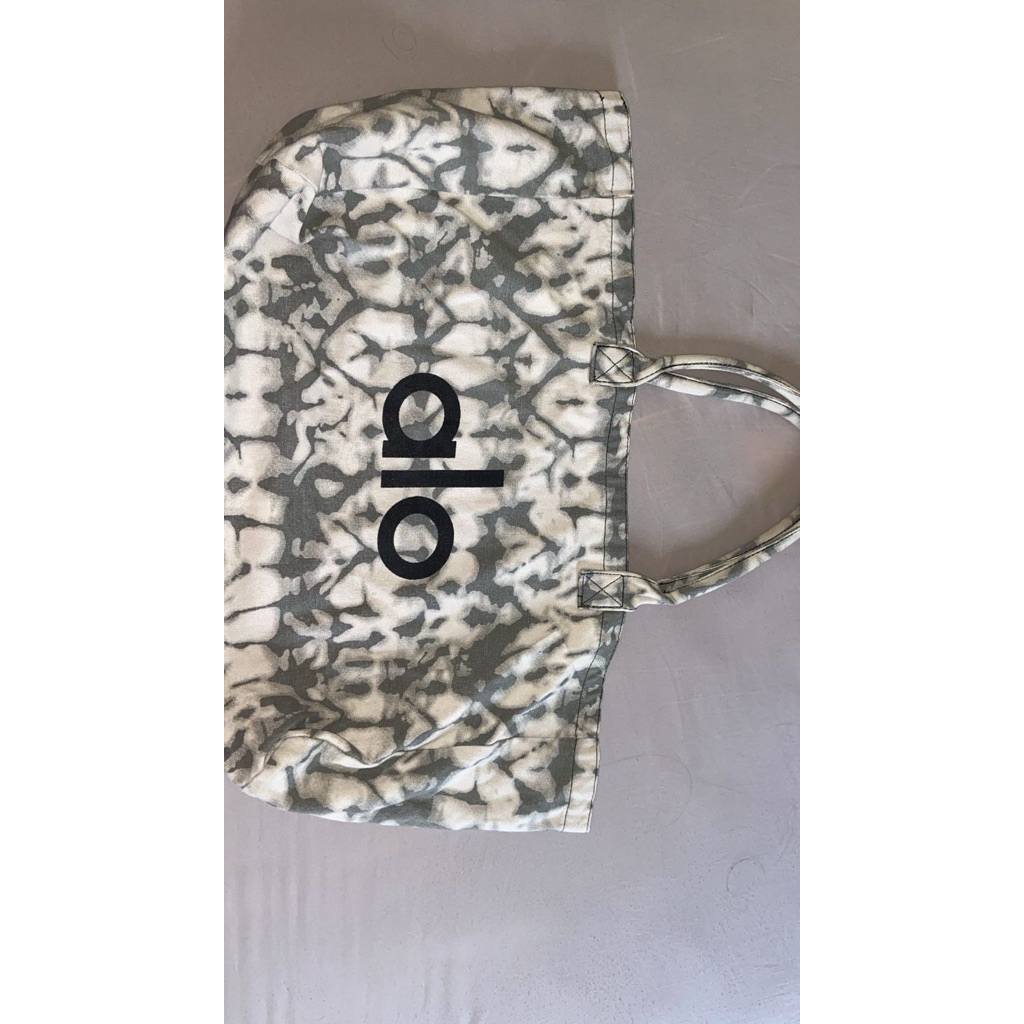 Alo Shopping Bag