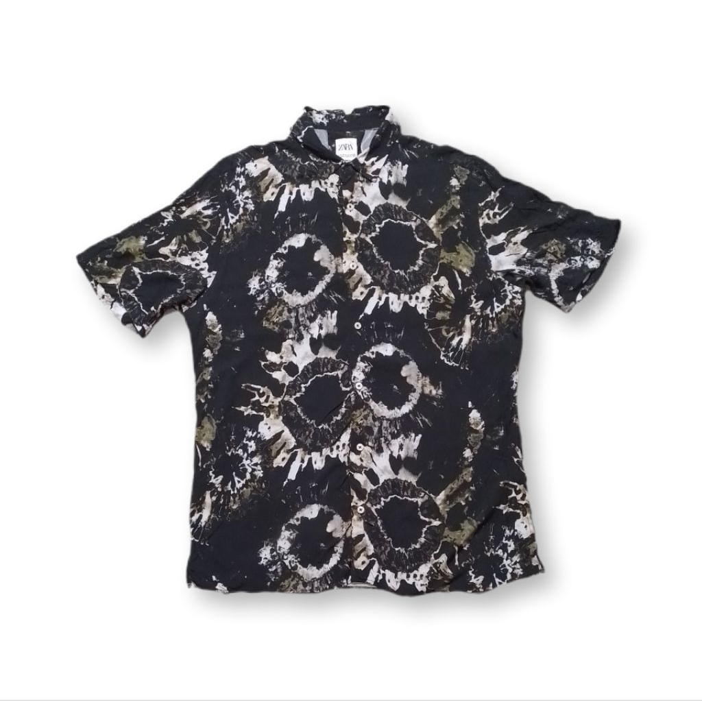 Kemeja motif pria ZARA size M, made in Marocco