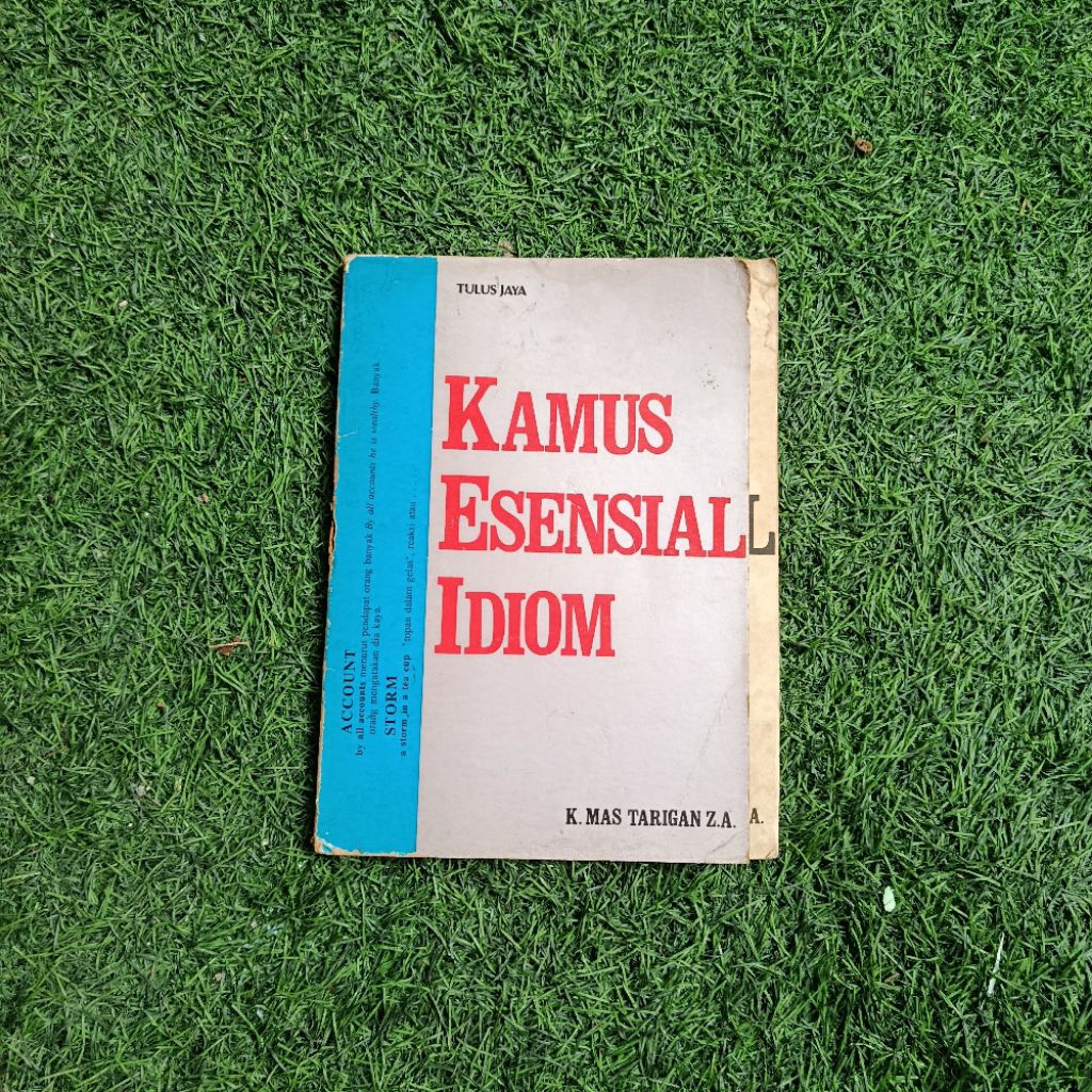 preloved buku kamus esensial idiom