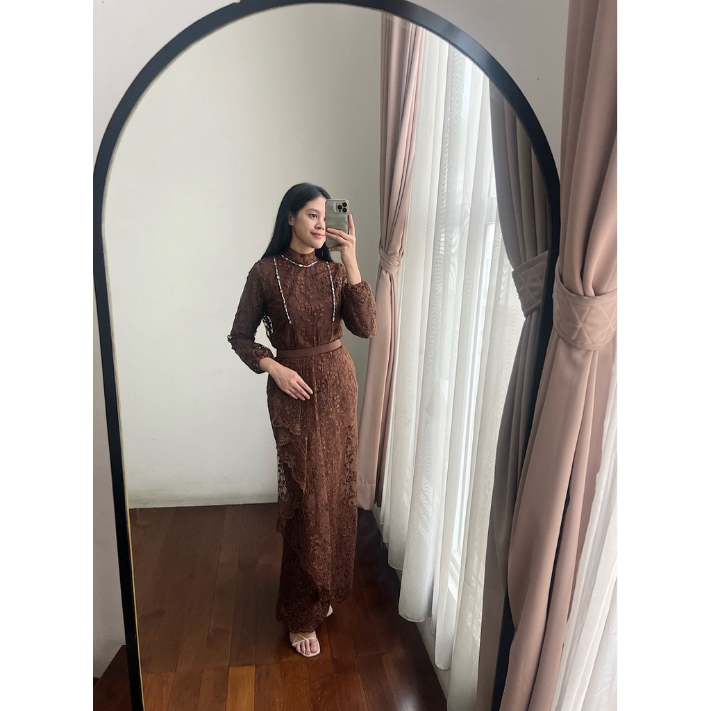 amrthelabel / tury set / mahogany