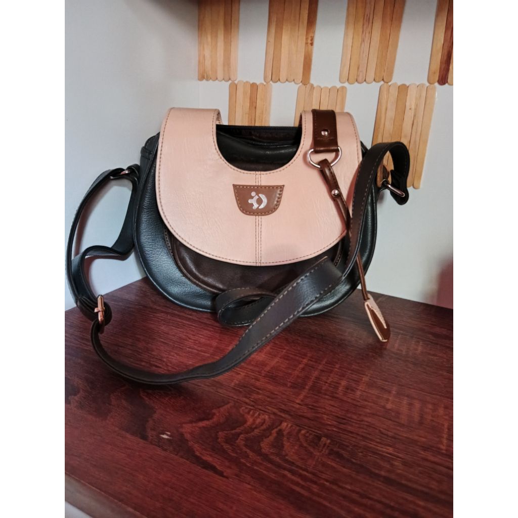 tas Gotosovie Akila PL