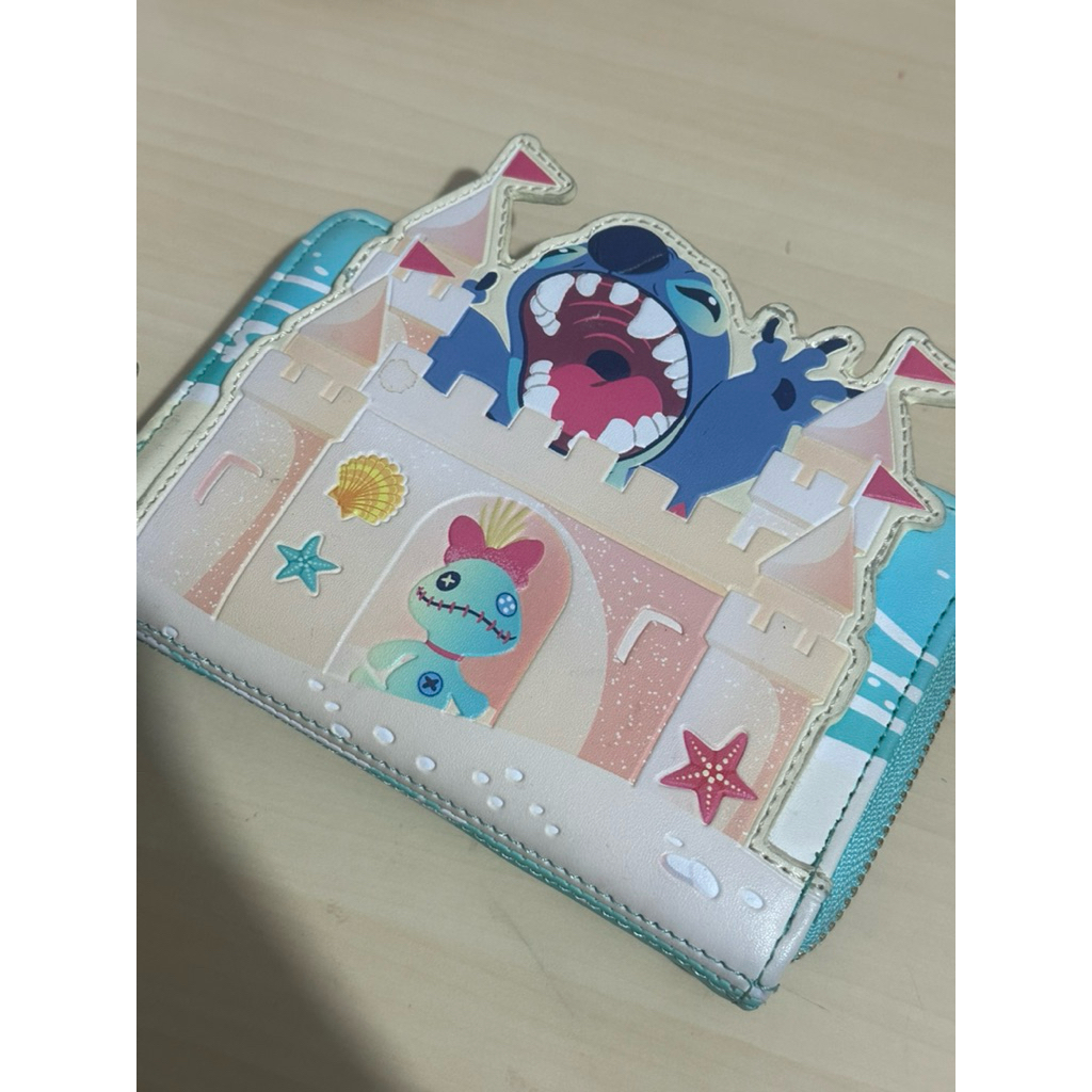 LOUNGEFLY STITCH WALLET