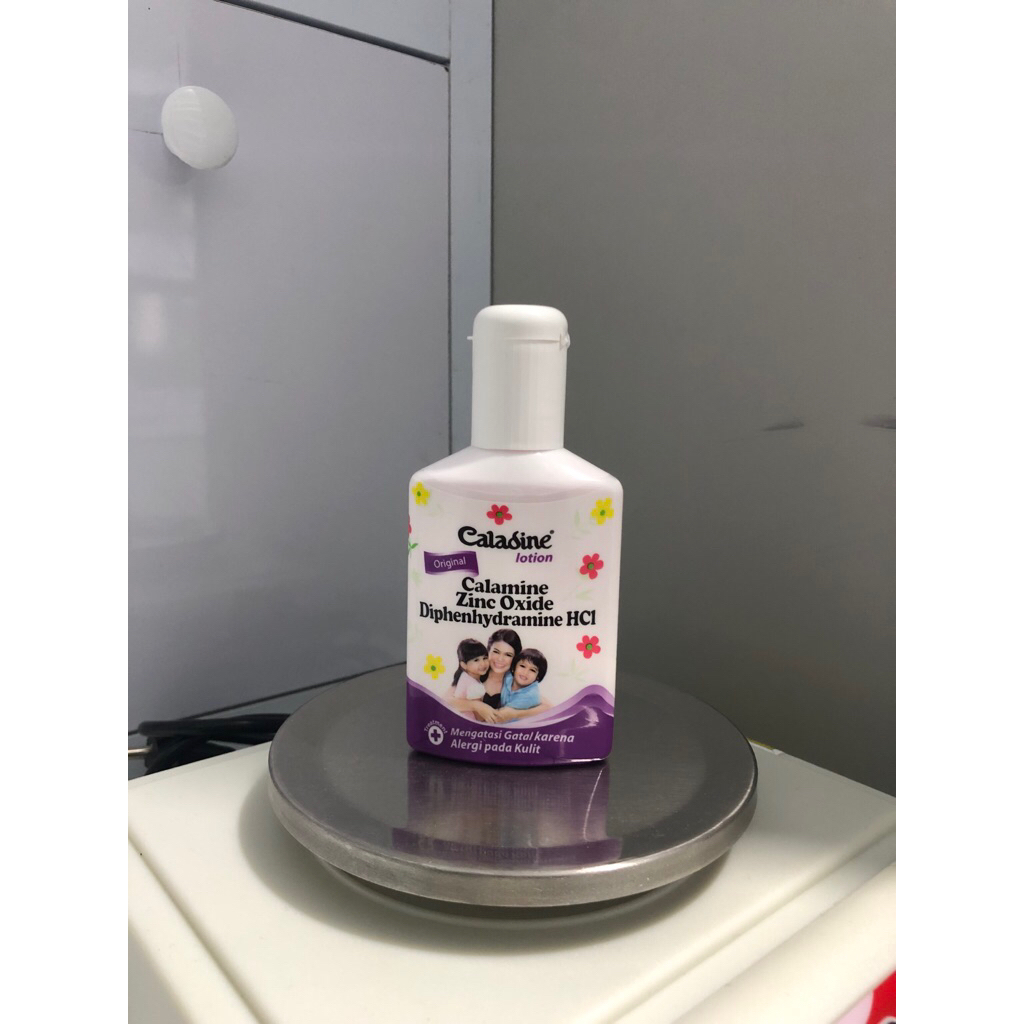 Caladine lotion original calamine zinc oxide Diphenhydramine HCI