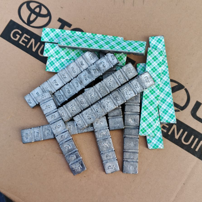 Timah Balance Tempel atau Whell Balancing dapat juga di gunakan untuk Pemberat Pancing