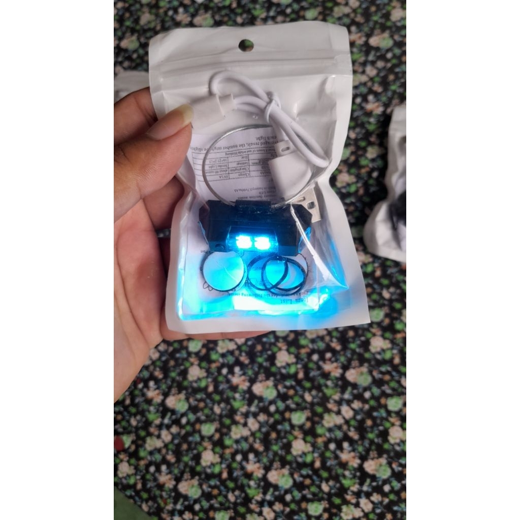 Kalung Lampu Merpati / Sawangan Lampu