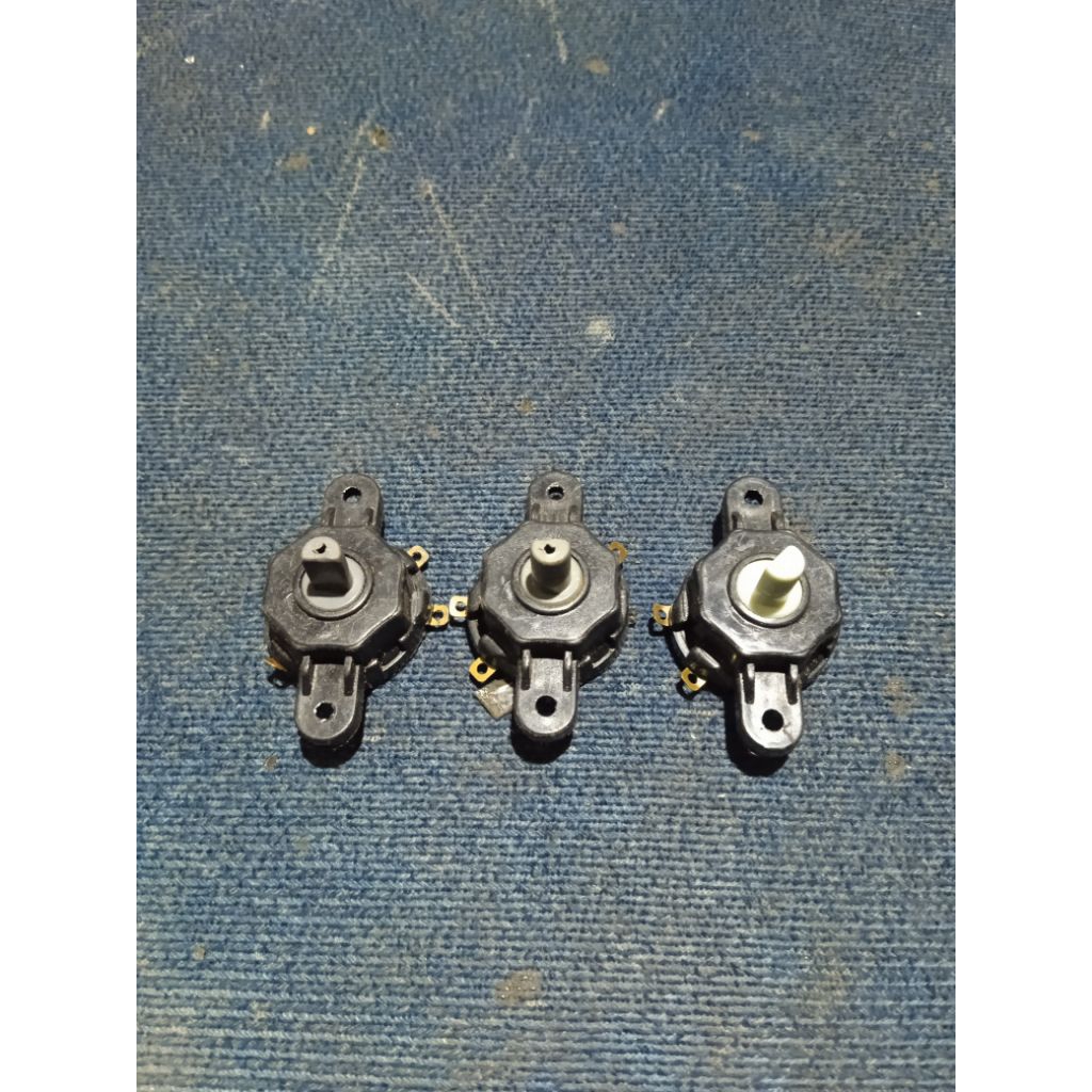 switch saklar kipas angin karakter(Harga per 1 pcs)