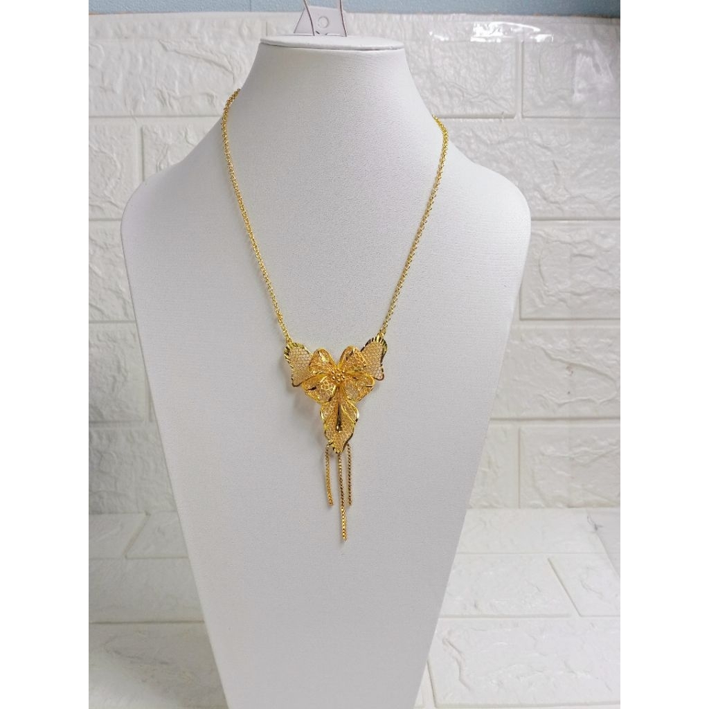 Kalung kupu kupu dan pita tipis dan ringan mirip emas asli 24 karat
