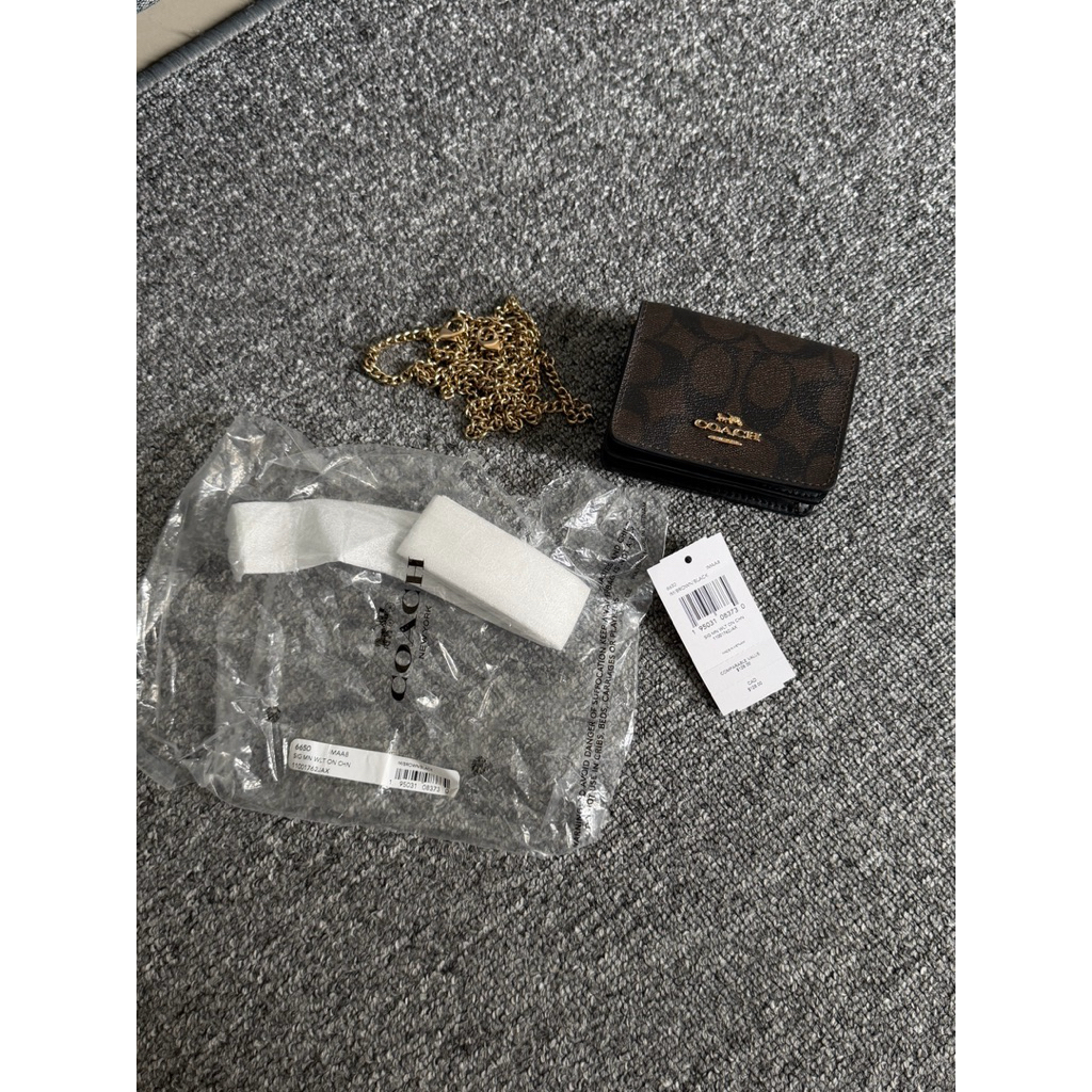 c*ach mini wallet on chain