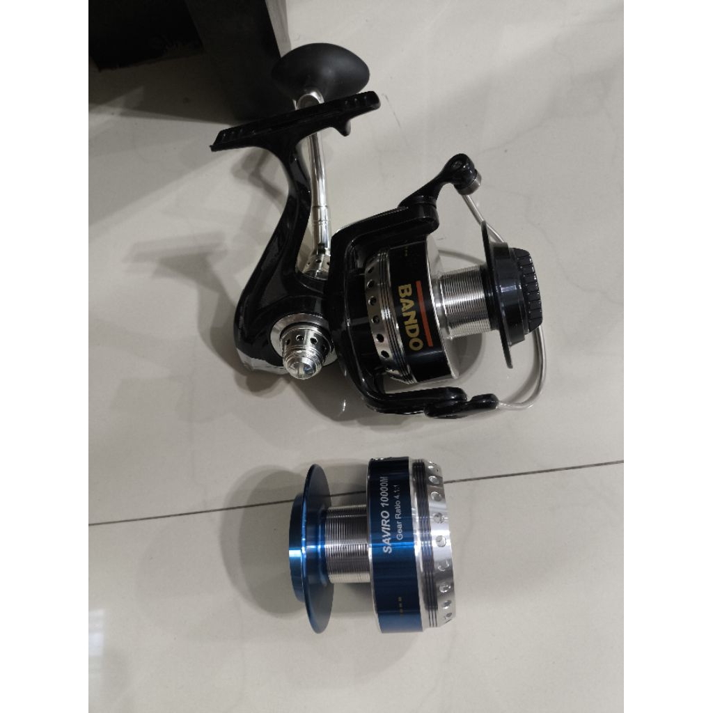 Reel Bando Saviro 10.000