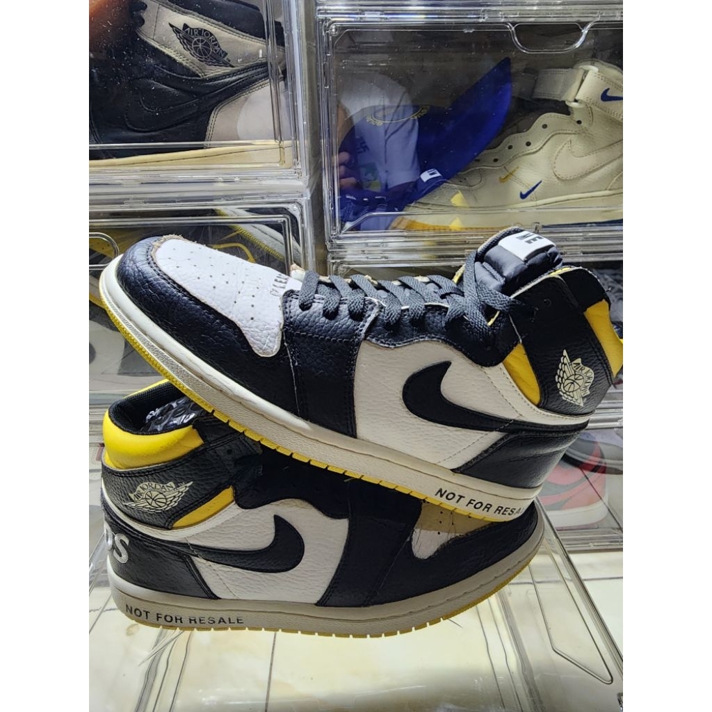 Nike Air Jordan 1 Retro High OG "Not For Resale Varsity Maize" No Photos