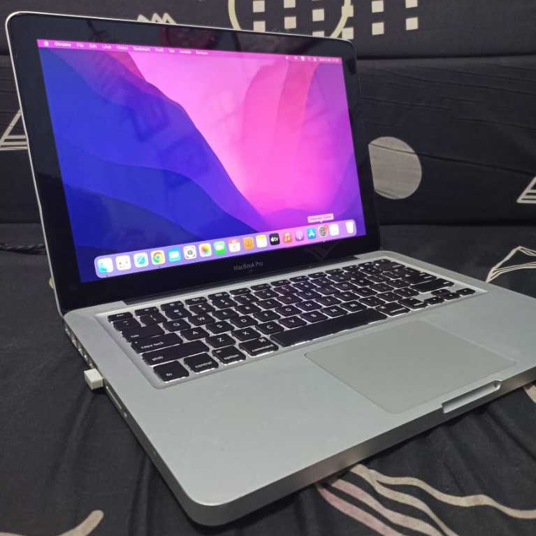 Macbook Pro 2011 Late Retina 13inch Core i5 6GB 128GB - Second