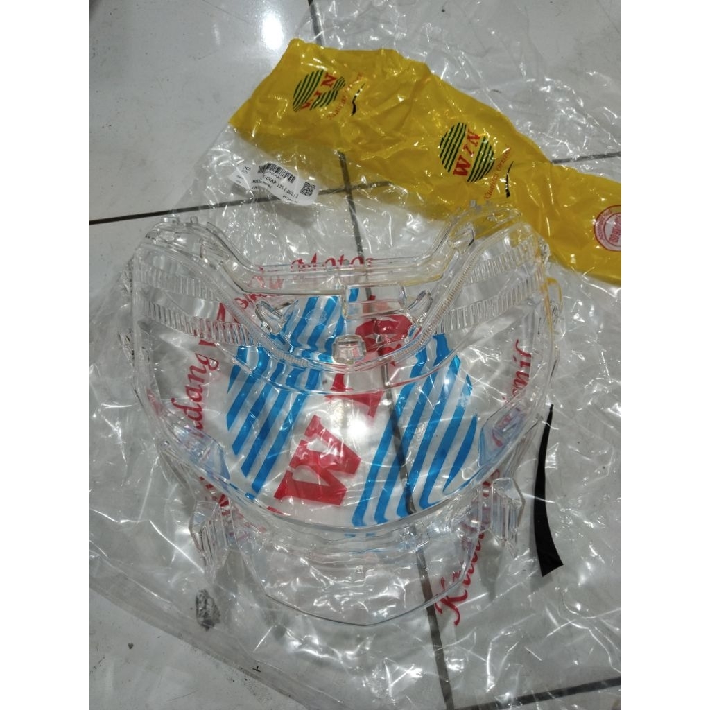 lampu depan gear 125 merk win kaca lampu yamaha gear 125