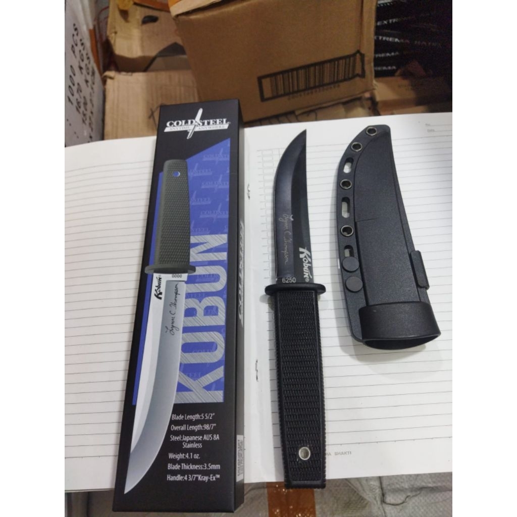 Survival Kobun Lancip Hitam Import