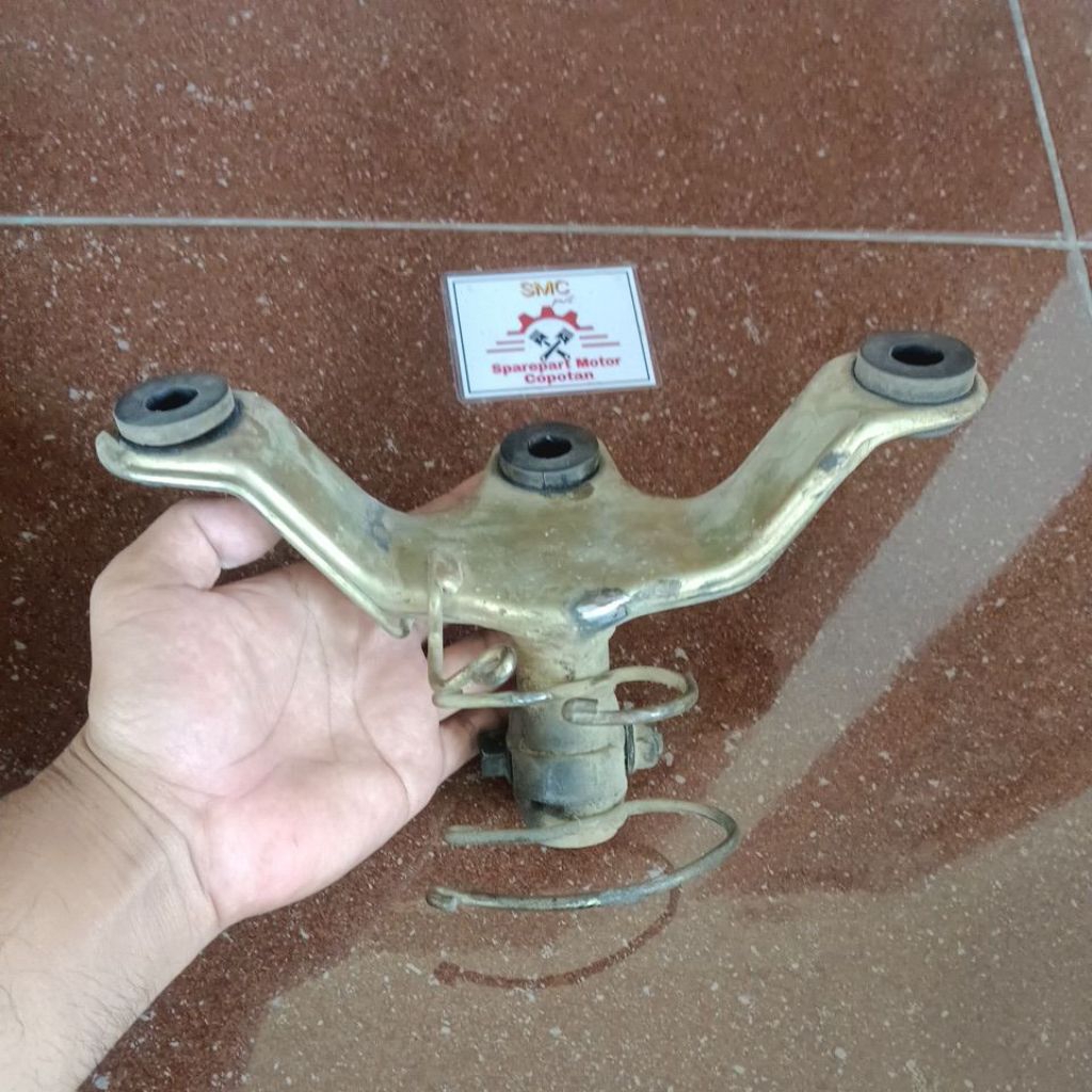 dudukan stang pangkon setang yamaha vega zr ori