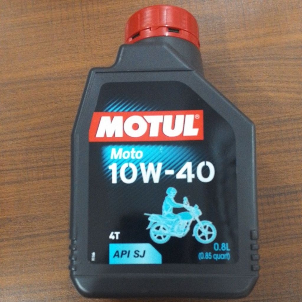 OLI MESIN MOTUL MOTO 4T 0.8L