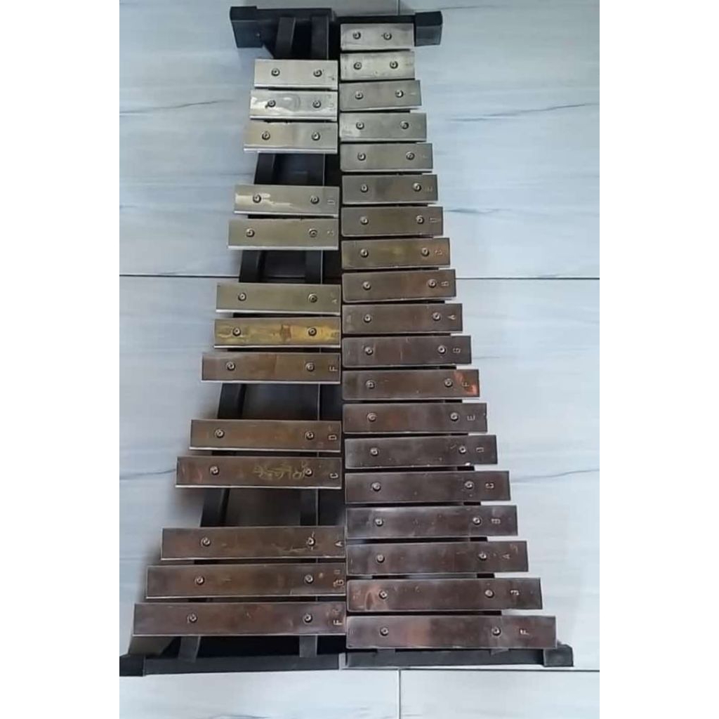 marching bell||marching bell drumband/balera untuk SMP.SMA.UMUM free stik bell