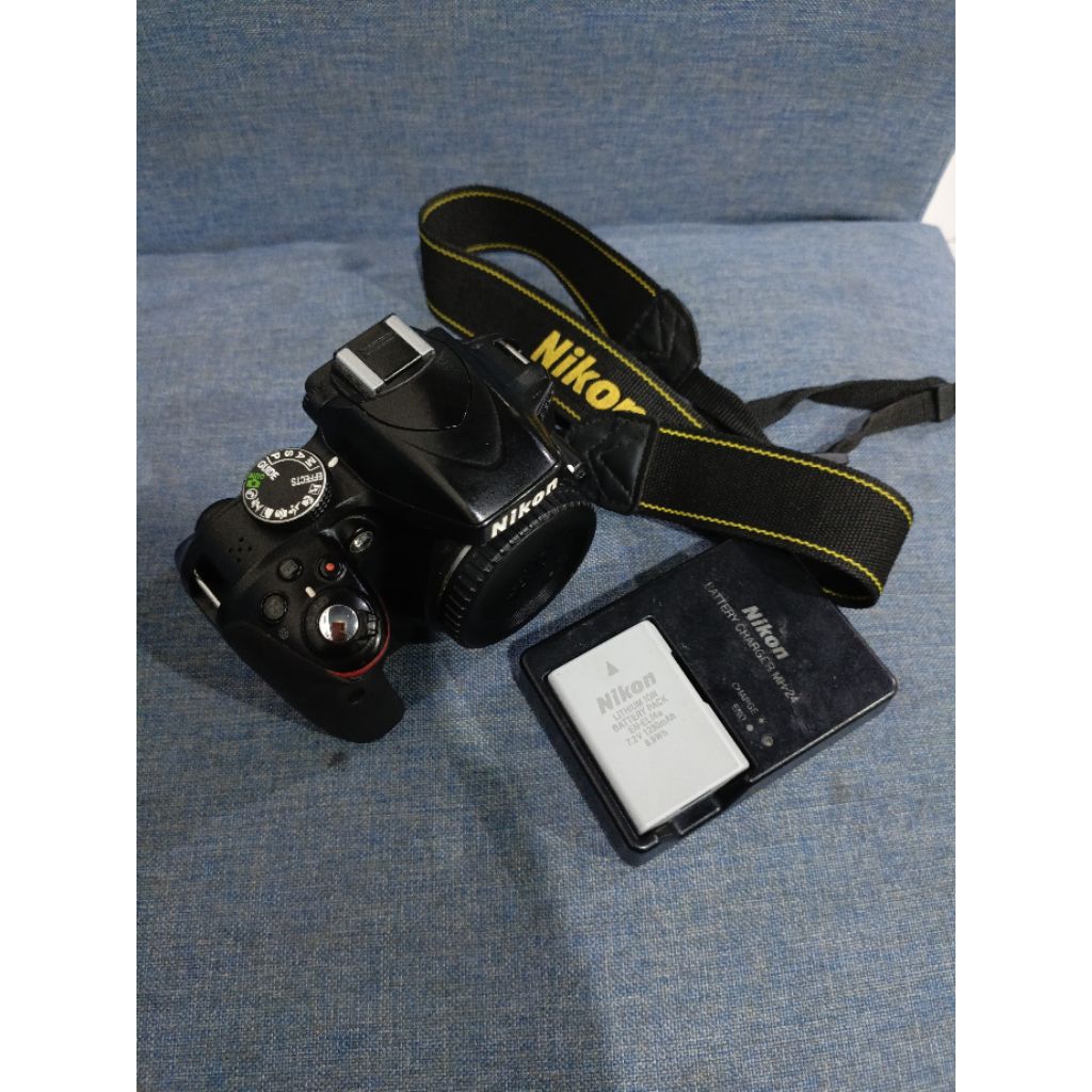 Kamera Nikon D3300 Body Only Bekas Normal