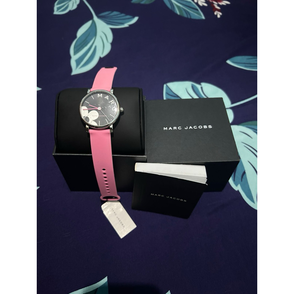Marc jacobs snapshoot watch