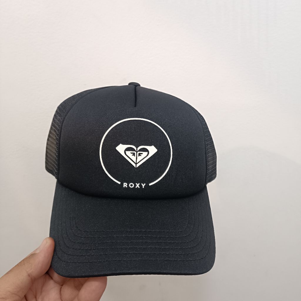 Topi Wanita Roxy Truckin black