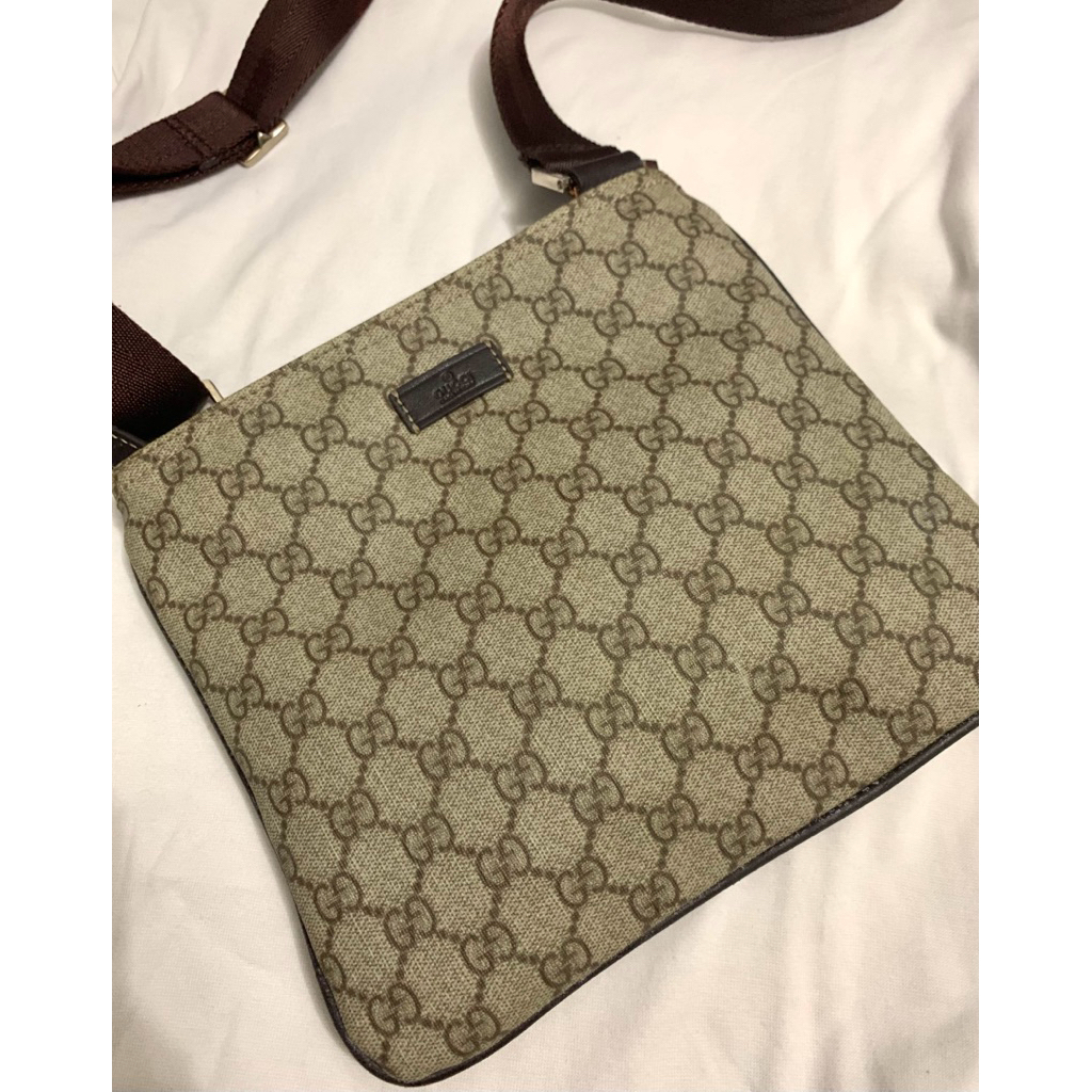 Preloved ORI GUCCI Messenger Man Slingbag Original Second