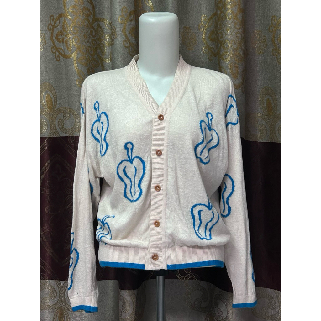 preloved cardigan outer rajut / knitwear wanita / cardigan motif paprika warna biru putih gemas