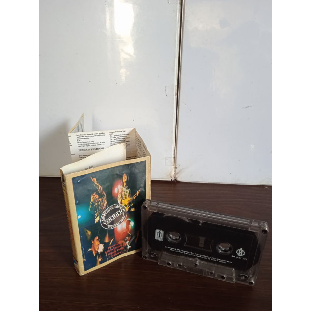 kaset pita Voodoo,,the best songs