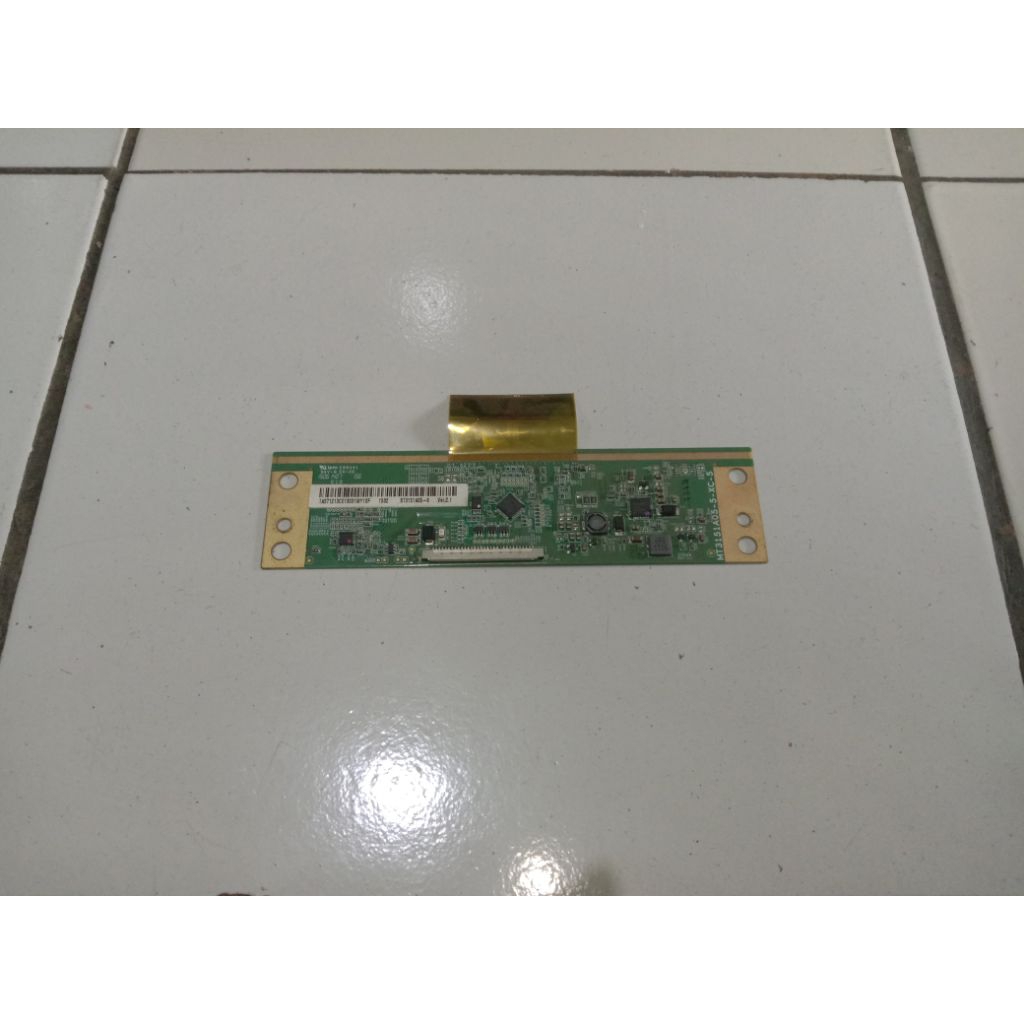 tcon tv Panasonic TH-32C303G