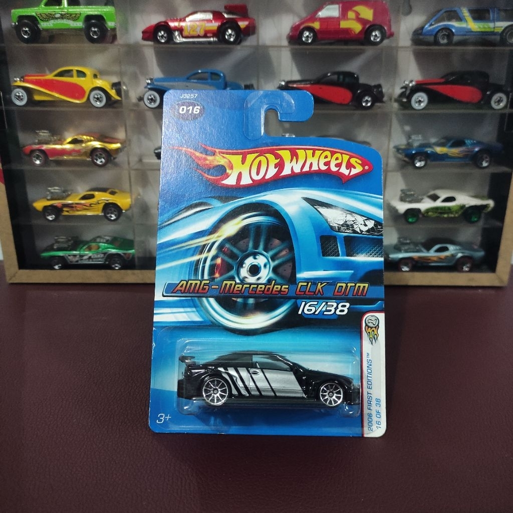 Hotwheels Mercedes-Benz AMG CLK DTM