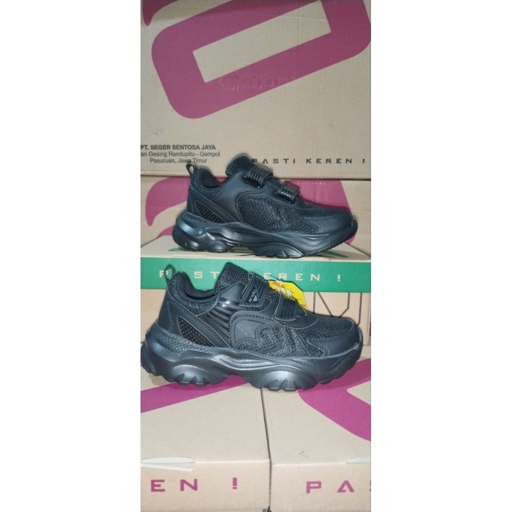 Sepatu Sekolah Pria Wanita ANDO terbaru