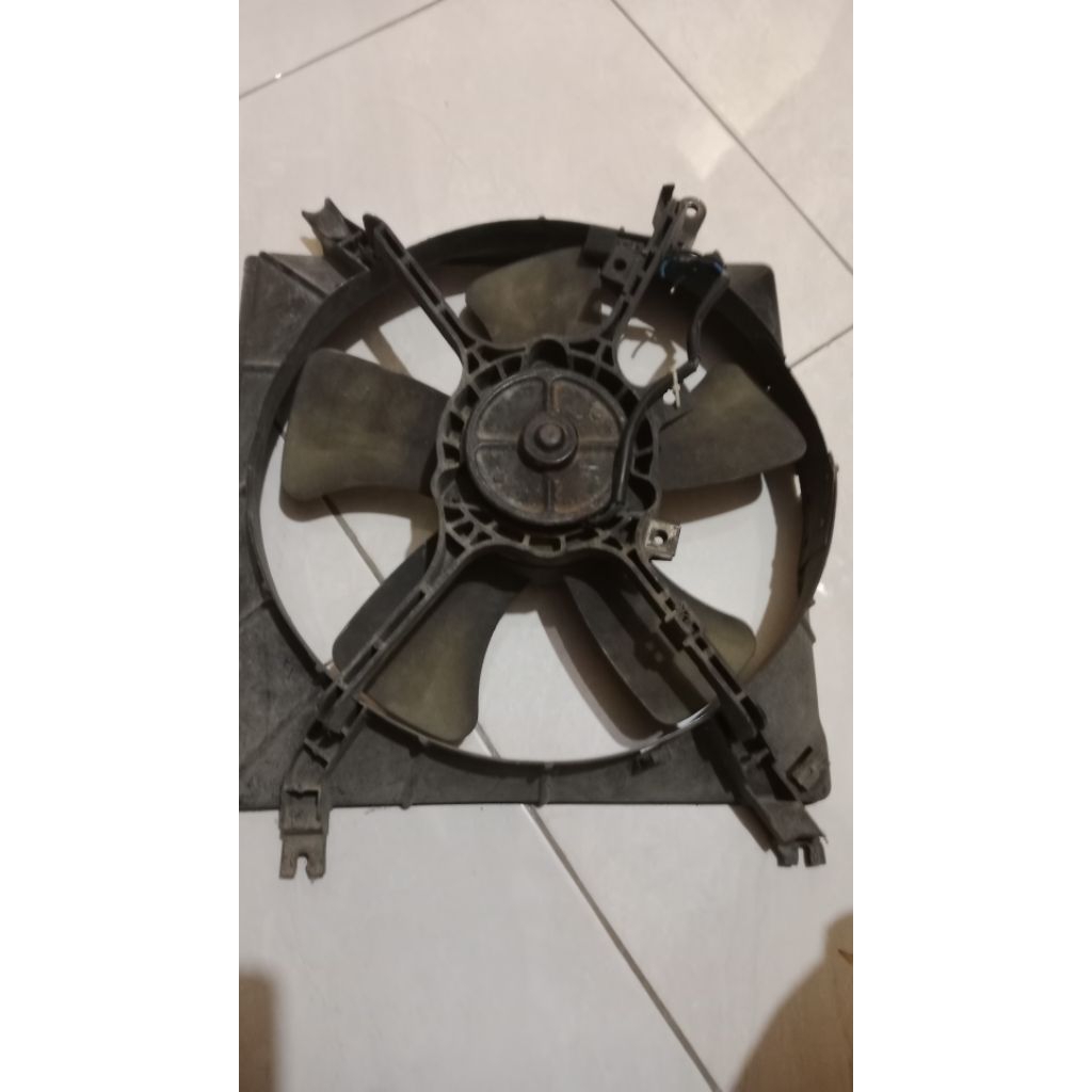 van radiator mitshubishi eterna lenser galant lele