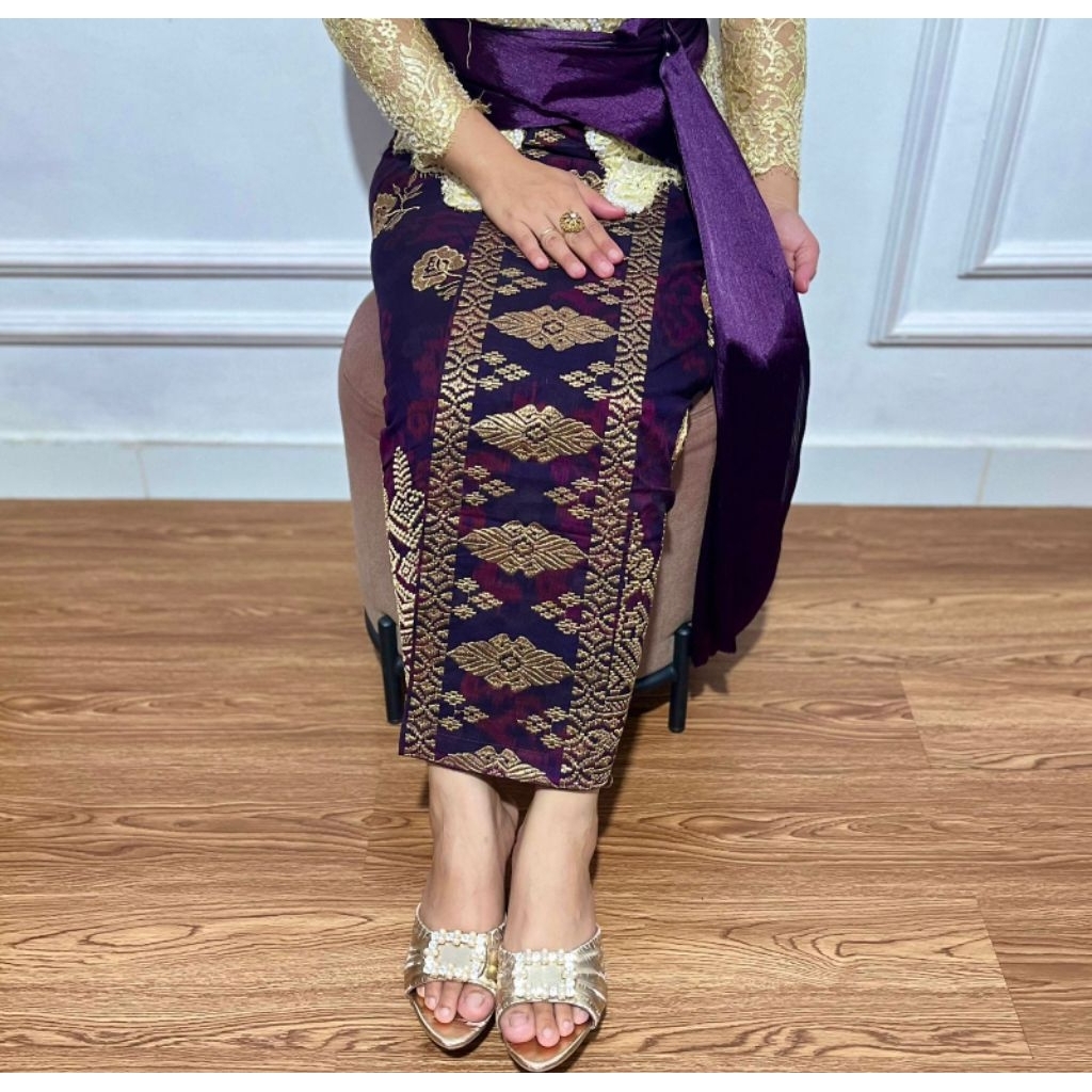 Ready endek tenun tumpal songket sidemen tretes pucuk emas / kain endek tenun