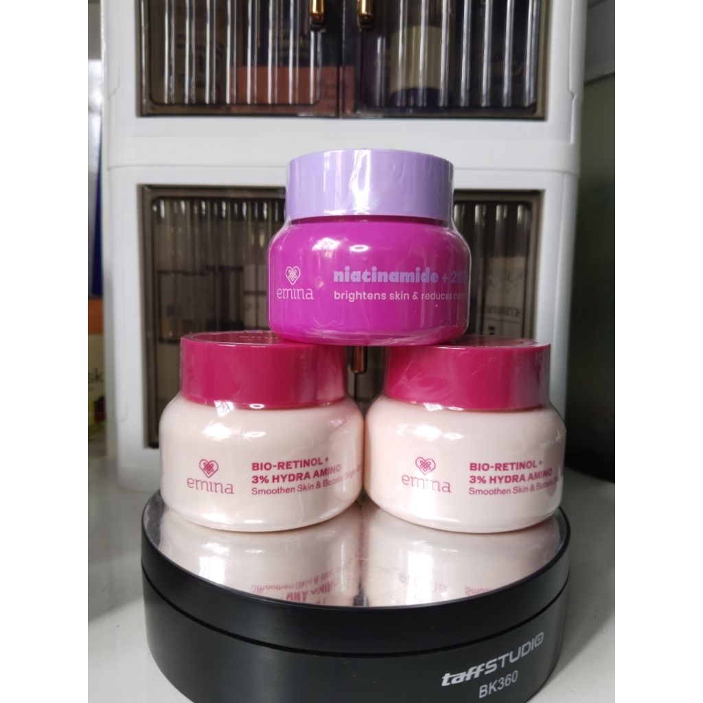 produk baru/segel moist emina