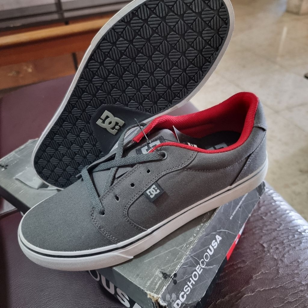 Sepatu Anvil Grey Red Reject Original