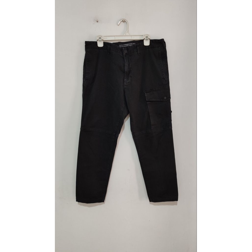 stone island cargo pocket