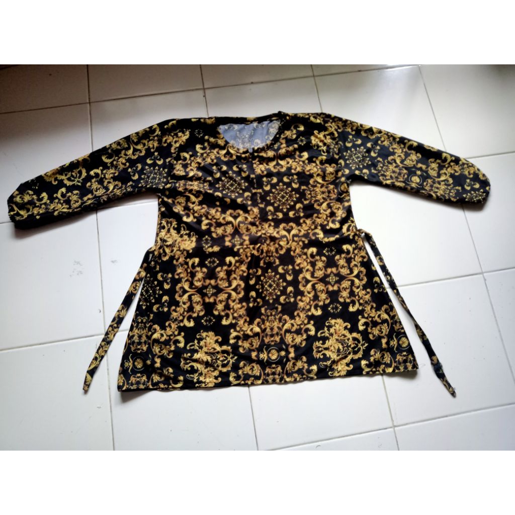 atasan wanita bekas pakai