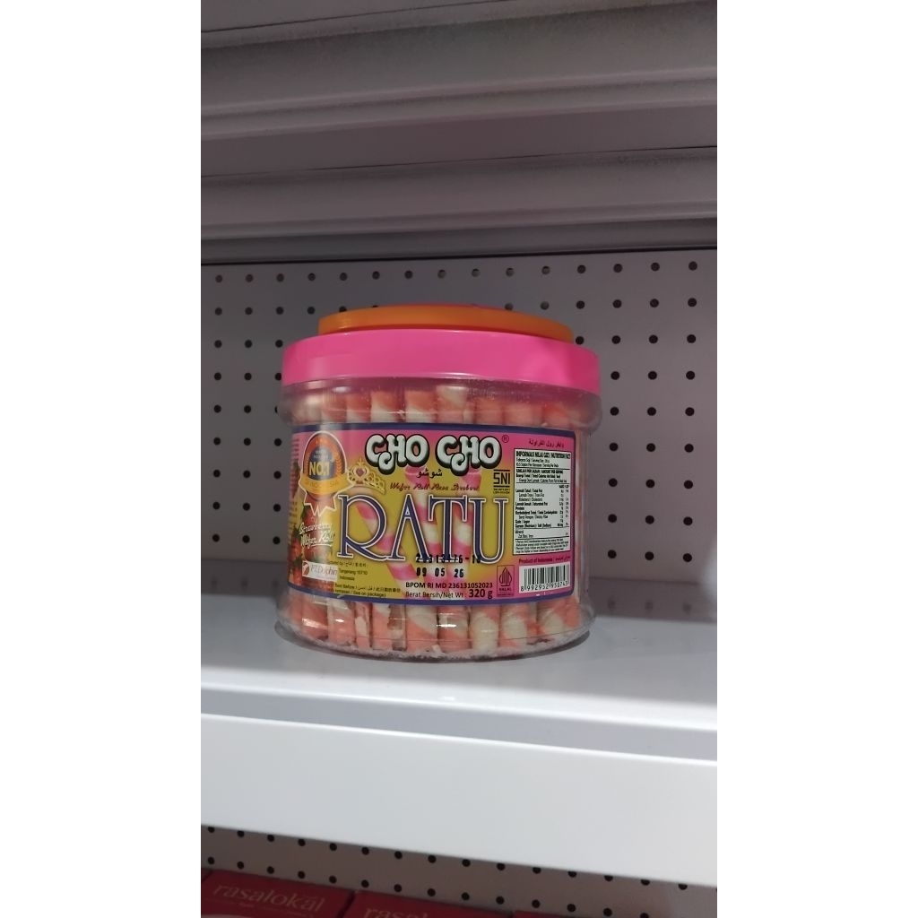 astor cho-cho ratu Strawberry