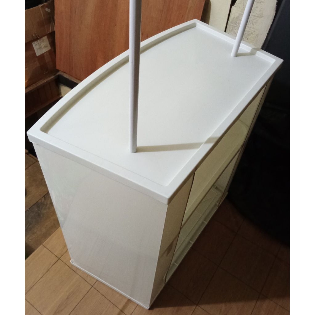 Booth+Papan Branding Portable Model Krissbow