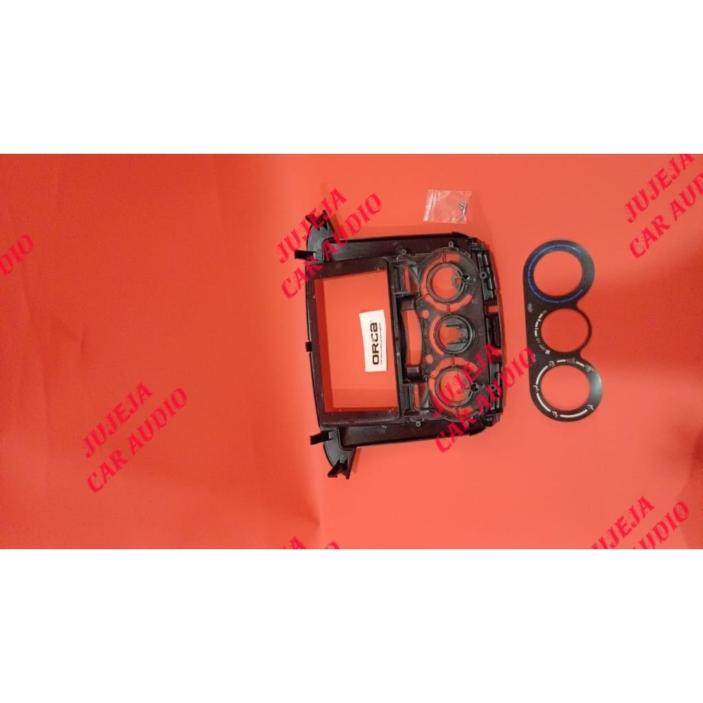 Frame head unit tv mobil android 9 inch mobil toyota innova G 2012-2015