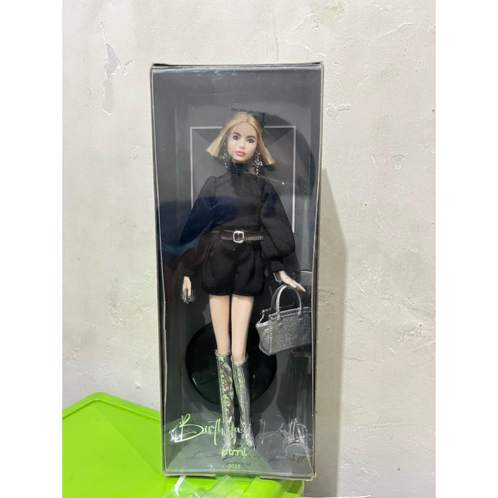 Barbie PTMI 2023 Vogue black NRFB