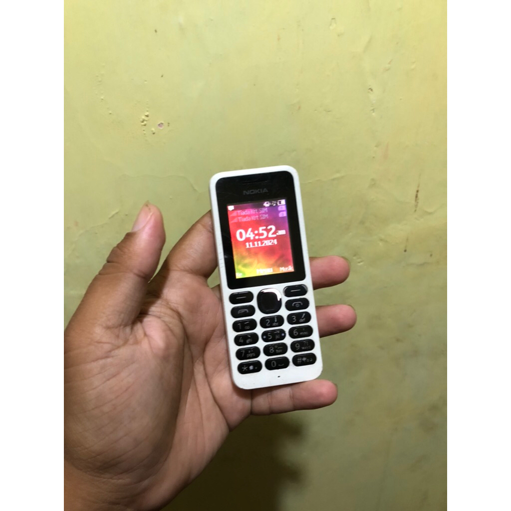 nokia Jadul 130 kondisi normal handphone second berkualitas