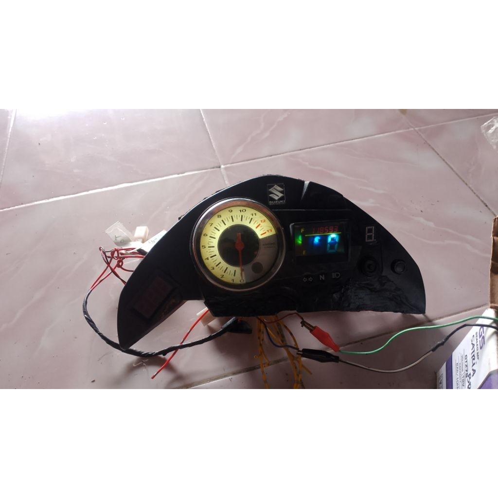 1spedometer satria Fu barong custom  2 Speedometer gsx custom 3 speedometer gsx custom PNP fu barong