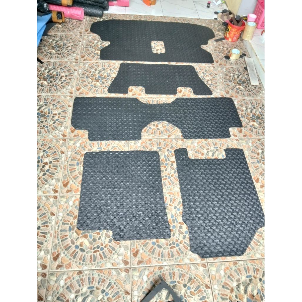 Karpet Mobil TOYOTA Calya FullSet/KARPET MOBIL SIGRA FULL SET